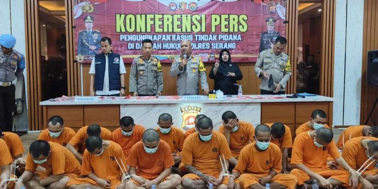 18 Kurir Narkotika Berhasil Diringkus Polisi di Serang, Banten. Mayoritas Pelaku Merupakan Residivis