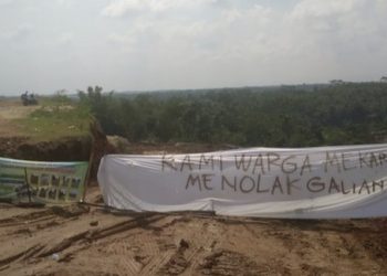 Manifestasi Harapan: Suara Masyarakat Desa Mekarsari dalam Perjuangannya Melawan Tambang dan Penguasa Daerah