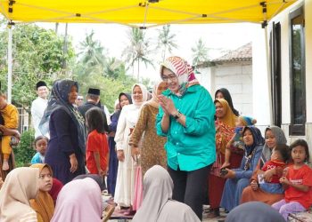 Silaturahmi Ramadan di Banjar Pandeglang, Airin Disambut Antusiasme Ratusan Warga