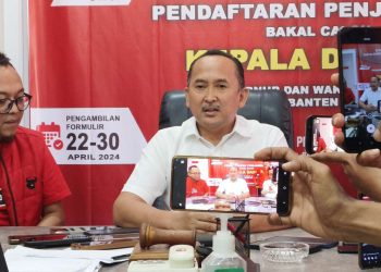Ade Sumardi Bantah Isu Pengunduran Diri di Pilgub Banten 2024