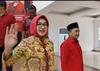 Deklarasi Penuh Emosi : Airin Rachmi Diani Maju Tanpa Dukungan Golkar