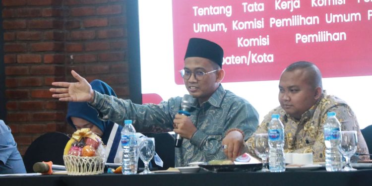 Debat Pilkada Serang Disiarkan di TV Nasional, Kesempatan Masyarakat Kenali Calon Pemimpin!