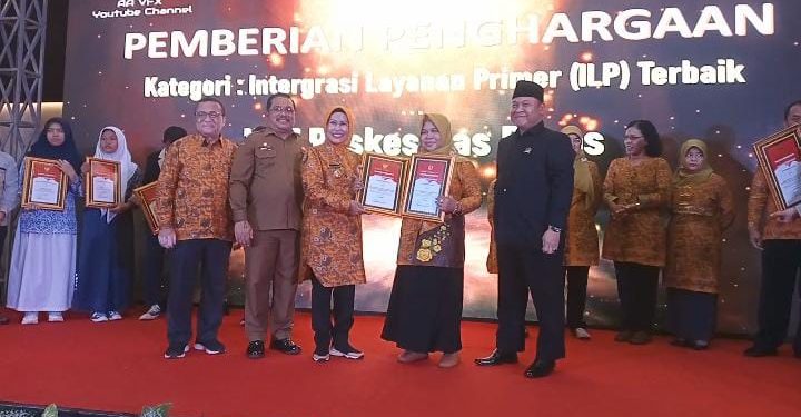 Puskesmas Jawilan Sabet Penghargaan, Kepala Puskesmas Terbaik Hingga Capaian Imunisasi 100%