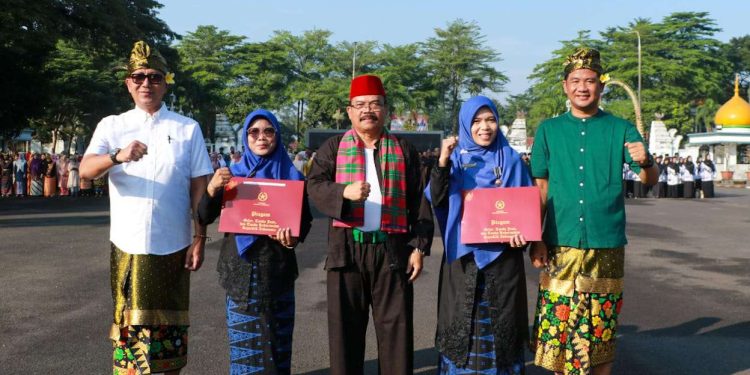 Investasi SDM Pendidikan: Pemerintah Kabupaten Serang Biayai Puluhan Guru SD ke Jenjang S2