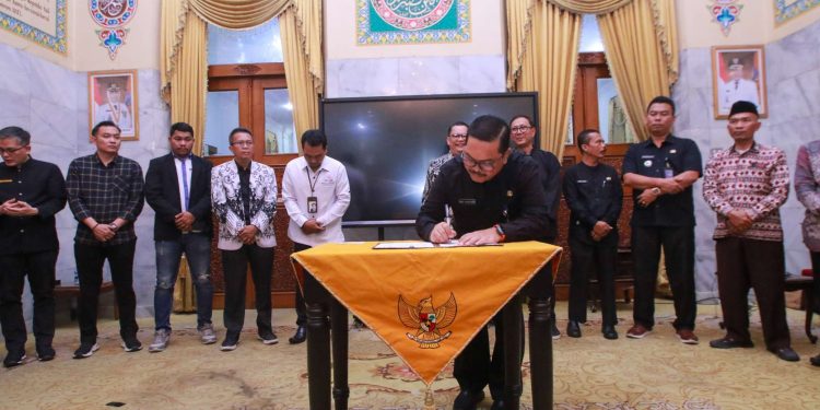 Plh Bupati Serang Ingatkan: Jangan Main Curang di SPMB 2025!