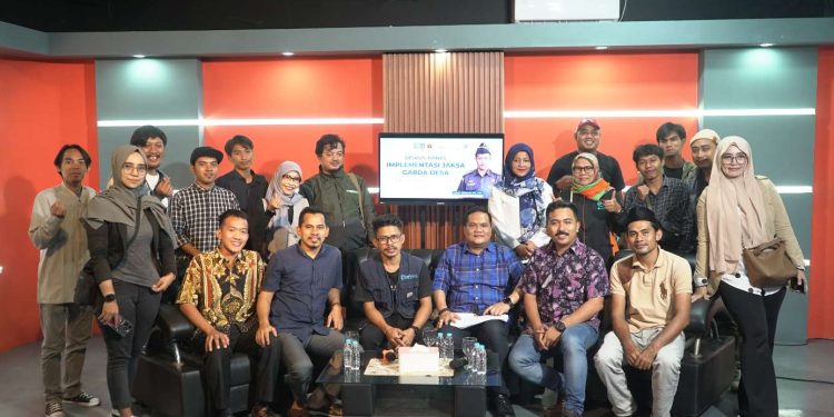 PWI Serang Raya Kolaboasi Bersama Kejari, Sukseskan Program Jaksa Jaga Desa