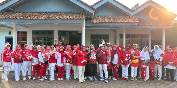 Anggota DPRD Cilegon Tebar Kebahagiaan HUT RI, Bagikan 1000 Paket Makanan dan Minuman