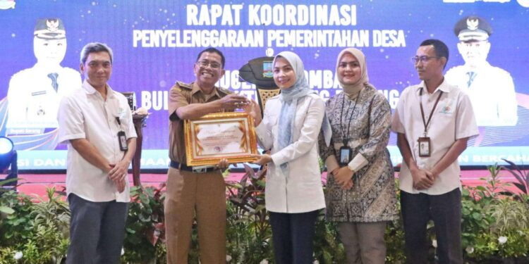 Cikande Permai Harumkan Kabupaten Serang, Bupati Ratu Zakiyah Apresiasi dan Dorong Desa Lain Tiru Keberhasilan