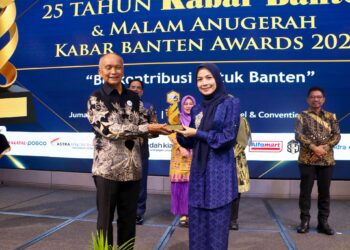 Wujudkan “Serang Bahagia”, Ratu Zakiyah Diganjar Penghargaan Kepala Daerah Inovatif