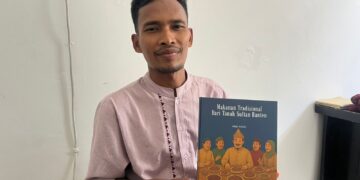 Ahmad Wayang Rilis Buku ‘Makanan Tradisional dari Tanah Sultan Banten