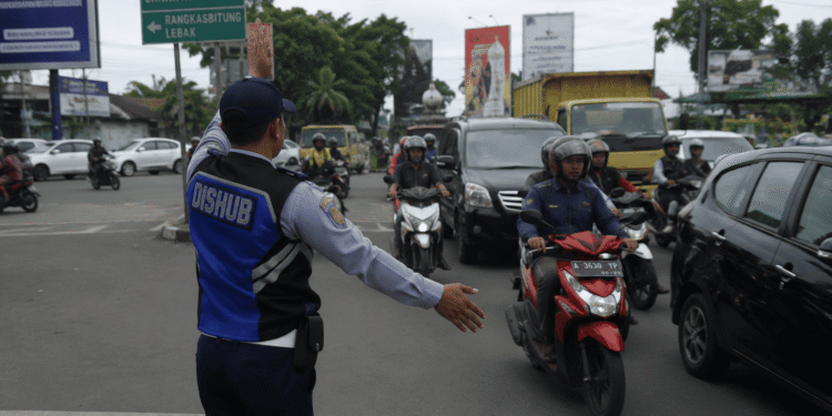 Penjagaan 15 Perlintasan Kereta Berbuah Hasil, Angka Kecelakaan Menurun