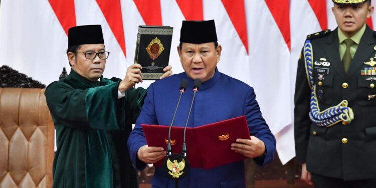 Menakar Dinamika Konstitusi: Menjaga Keseimbangan Hukum dan Stabilitas Politik di Indonesia