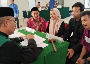 30 Tahun Menikah Tanpa Buku Nikah, Rohmat Terbantu Sidang Isbat di Carenang